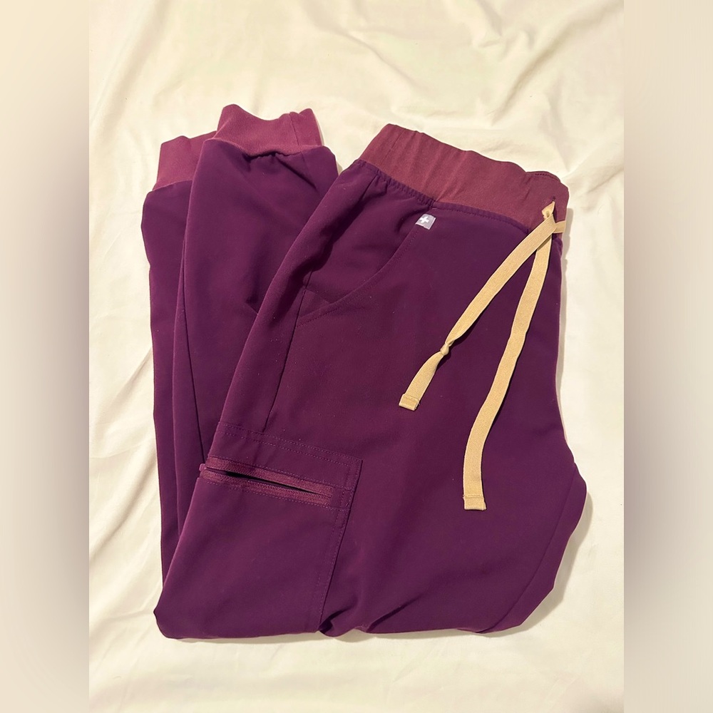 Figs Petite Pants Deep Purple